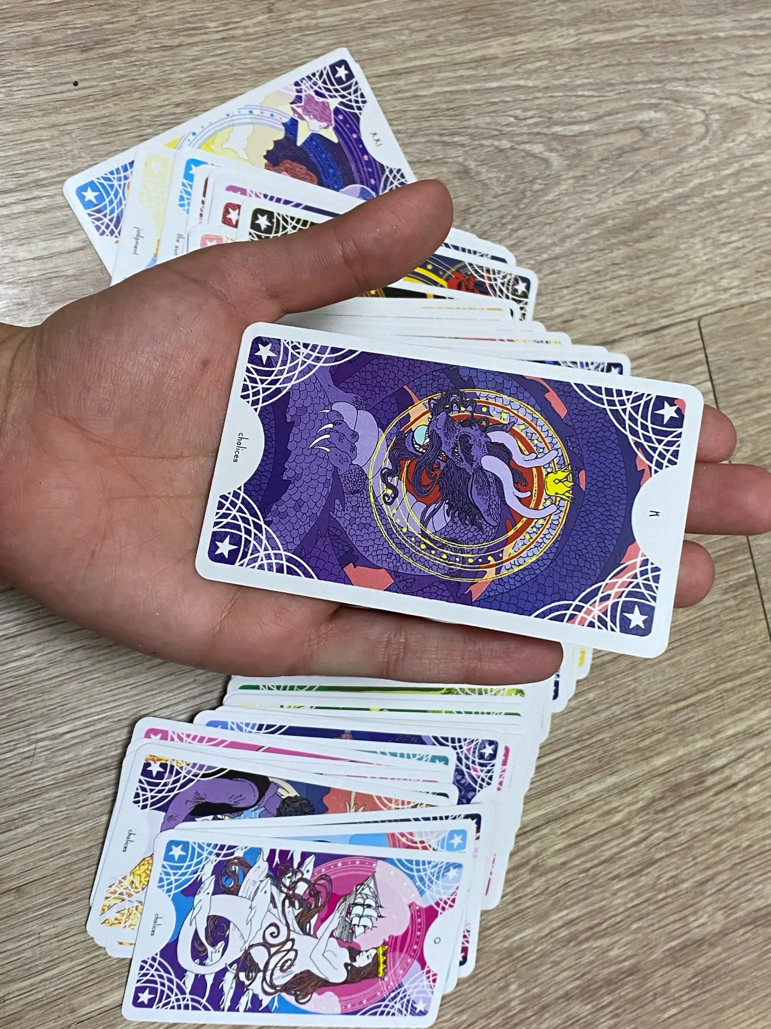 Отзыв о товаре Настольная версия Спиннер в форме звезды Tarot, английская версия, Tarot, карточка оракла, Веселая игра, гадания, судьба, настольные игры, PDF инструкция от пользователя B***a
