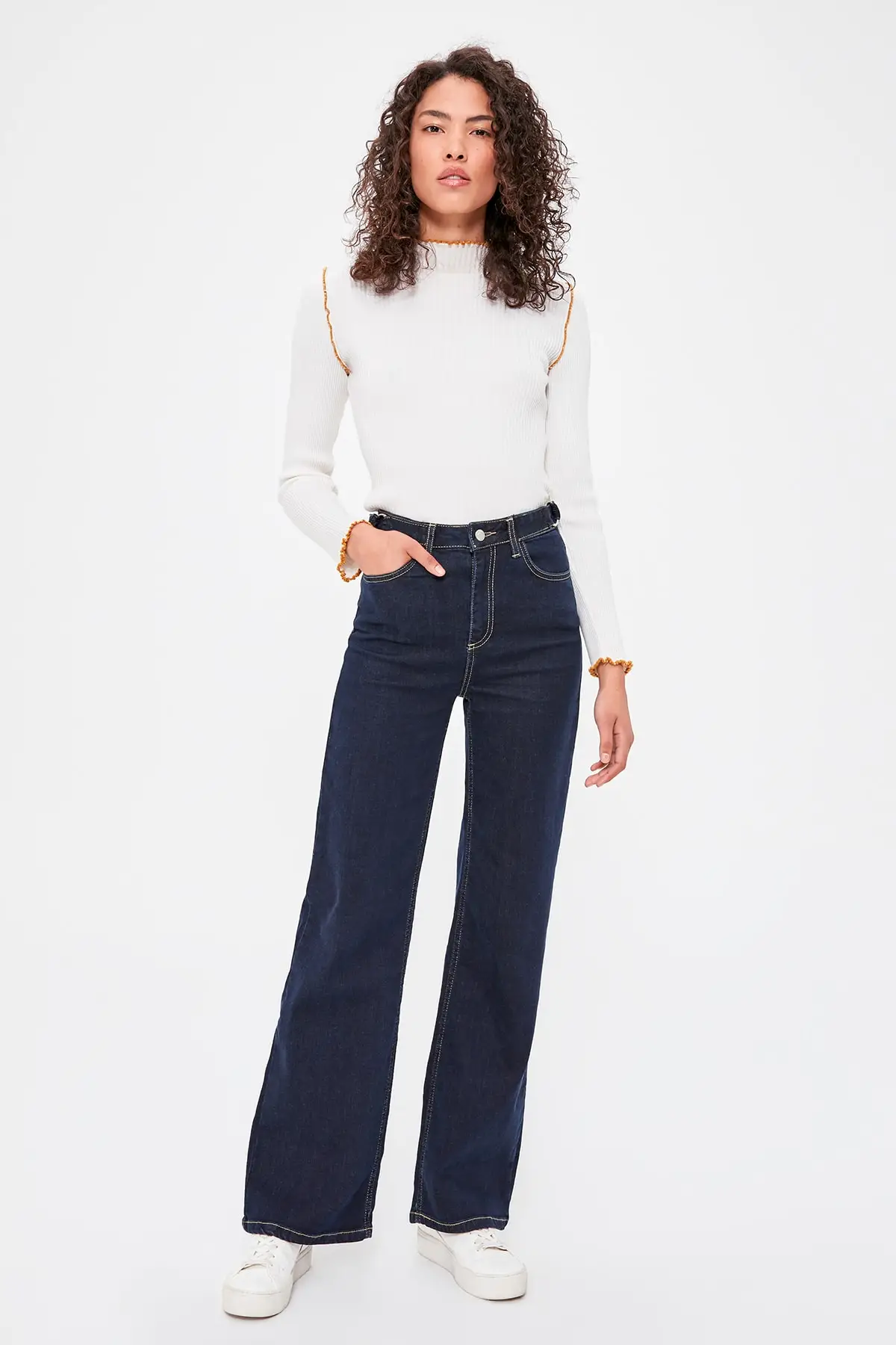 Trendyol Buckle Detail High Bel Wide Leg Jeans TWOAW20JE0184