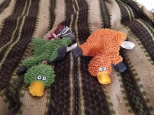 Perro de juguete duradera lindo papá pato haciendo sonido perro de peluche juguetes masticables para cachorros formación juguetes para la dentición para pequeños perros mediano