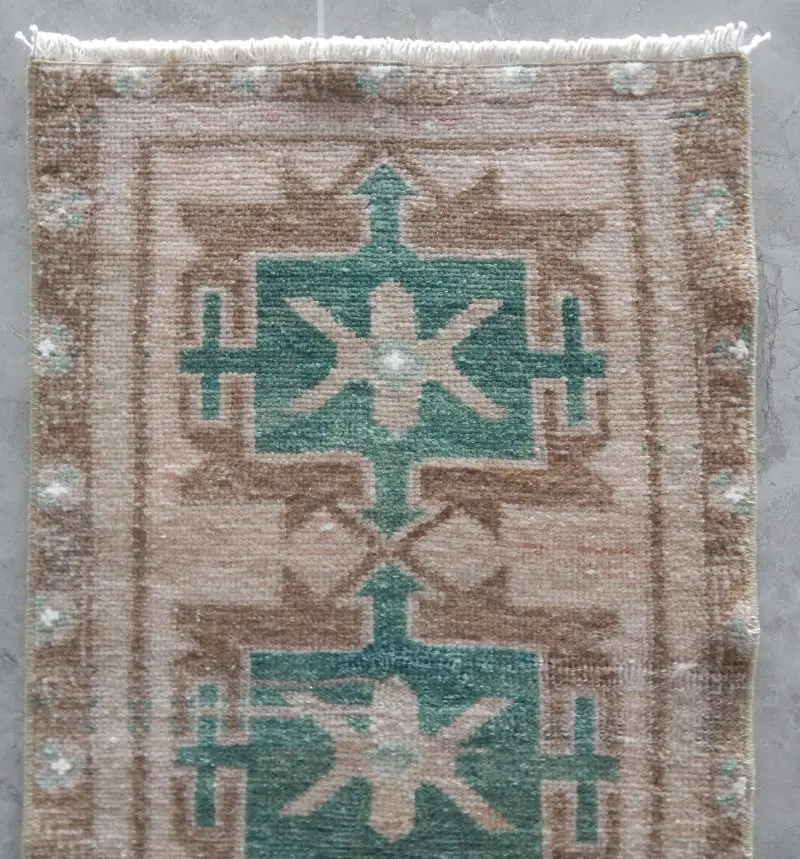 Нейтральный маленький мягкий цветной ковер 17 ''X 33''/44X83 см