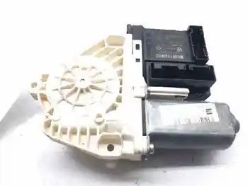 

1T0959702CFKZ MOTOR front lift right SEAT LEON (1P1)