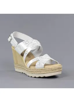 

Sandals high wedge plata.69105
