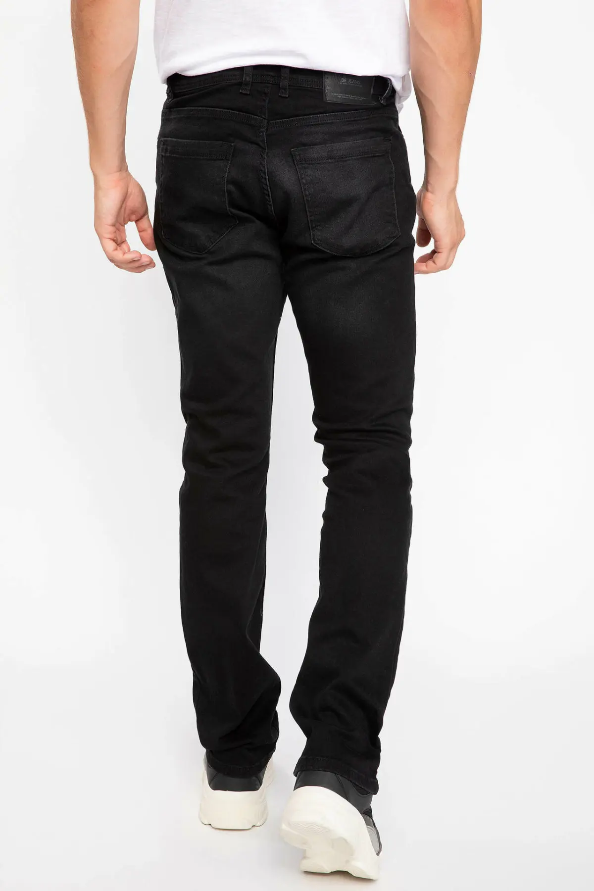 

DeFacto Diego Comfort Fit Jean Pantolon-J7748AZ18AU