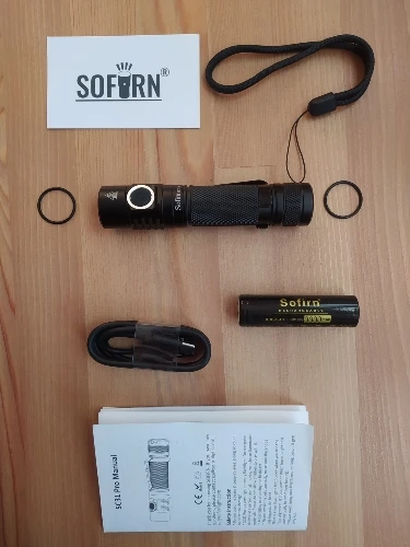Отзыв о товаре Sofirn SC31 Pro Anduril 2,0 мощный фонарик 18650 лм SST40 светодиодный фонарик фонарь USB C перезаряжаемый синий зеленый черный цвет от пользователя Z***k