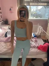 Ropa de gimnasio sin costuras para mujer, conjunto de Yoga, ropa de entrenamiento, ropa atlética femenina, sujetador de Fitness, Top corto de manga larga, traje deportivo