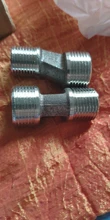 SUS304 Acero inoxidable caliente y Grifo de Agua Fría montado en la pared grifo de fregadero de cocina de doble Control