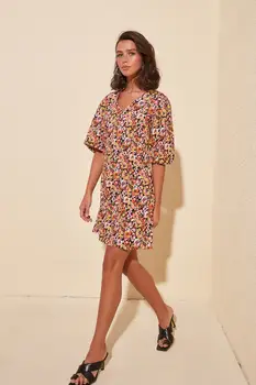

Trendyol Balloon Sleeve Dress TWOSS20EL0633