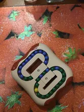 Cubo giratorio de inteligencia mágica para niños, juguete educativo con giroscopio para dedos