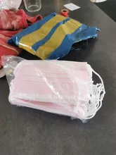 100 Uds niños máscaras desechables no tejida cara máscaras de capa de 3 capas filtro Anti polvo transpirable chico máscara de boca Rosa Blanco en STOCK