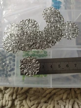 20 unids/lote 25mm hueco de cobre de pluma de pavo real flores envolturas de filigrana conectores encanto resultados para joyería hacer componentes