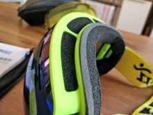 COPOZZ-Gafas de esquí con funda y lente amarilla, lentes de esquí esféricas antivaho, para esquiar, para hombre y mujer, gafas de nieve + lente + caja