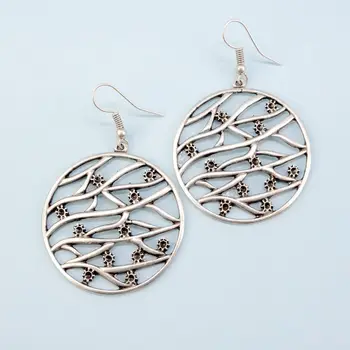 

Earrings jewelery flowers on branches (54374)