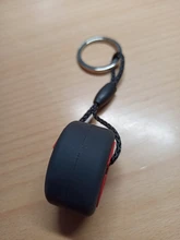 Llanta pequeña de dibujos animados para hombre y mujer, llanta pequeña creativa de moda colorida Unisex, bolso de simulación de neumático de coche, colgante de llavero, regalo para amantes del coche