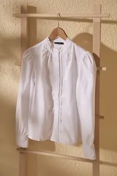 

Trendyol Lace Detail Shirt TWOSS20GO0356
