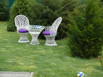 

Плетённая furniture for garden