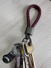 LLavero de cuero tejido a mano para coche, llavero de Metal desmontable con hebilla giratoria de 360 grados para hombre, regalo de alta calidad K393