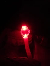 Relojes con patrón de dibujos animados para niños y niñas, pulsera colorida de goma con fuente de luz, regalo de fiesta