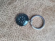 LLavero de pirata vikingo Vegvisir, colgante de cristal con patrón de brújula vikinga, el mejor regalo