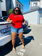 Pelucas de cabello humano malayo para mujeres negras, Bob corto de cabello humano rizado con cierre de encaje 4x4, prearrancado con pelo de bebé