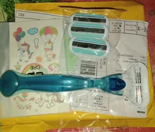 1pc de mango + 4pc cuchillas de las mujeres afeitar cuerpo bajo el brazo, piernas pelo de afeitar de hoja de afeitar la cabeza del reemplazo para Gillette Venus