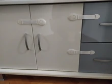 Cerradura de seguridad para puerta de cajón, 10 unidades/lote, cierres de plástico para el cuidado de la seguridad de niño y bebé, correas de protección para bebé para inodoro, armario