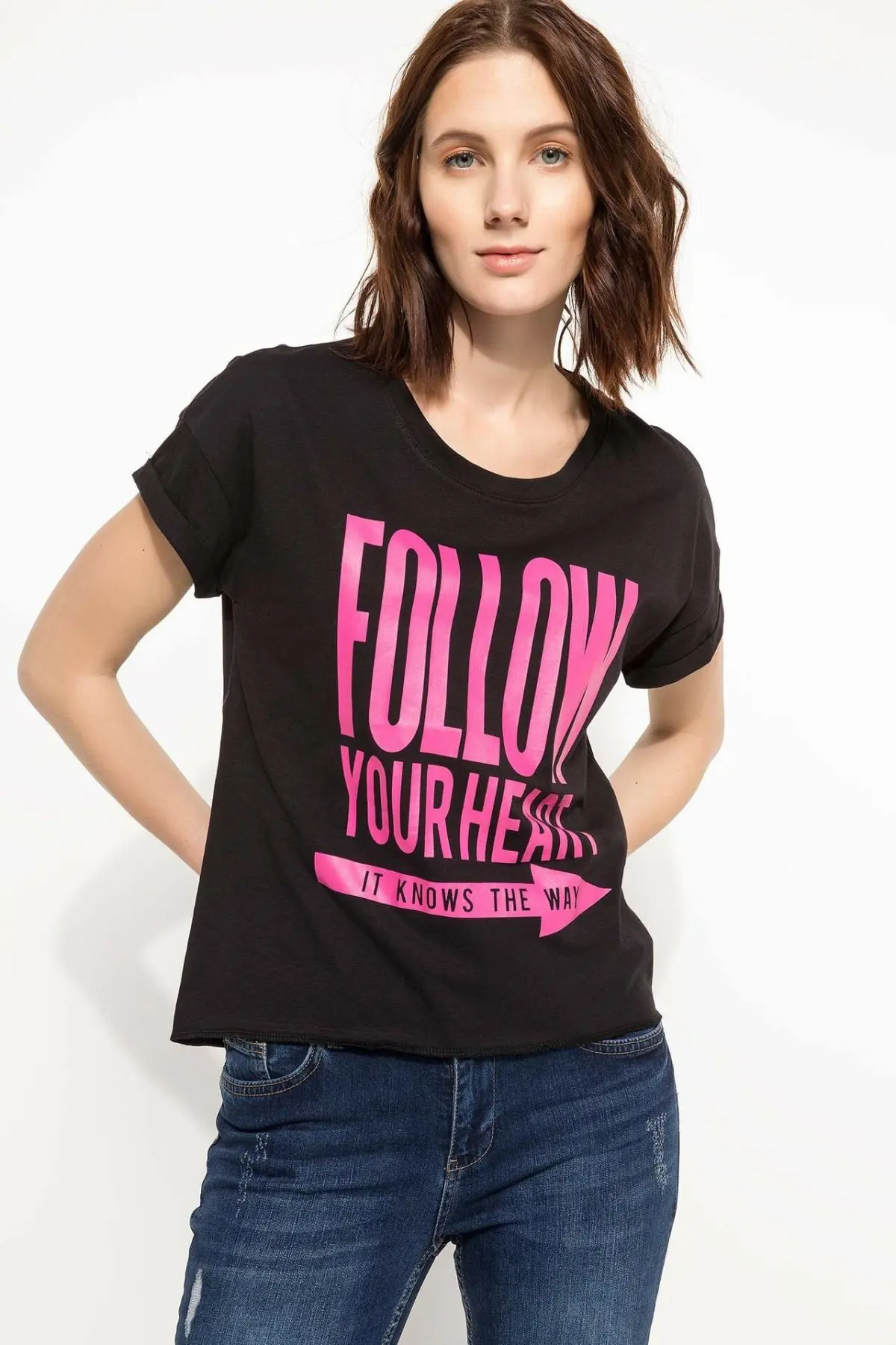 

DeFacto Woman Summer Cool Black T-Shirts Women Loose Red Letter Prints Top Tees Lady Short Sleeve T-Shirt-I6322AZ18SP