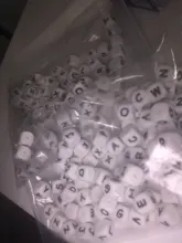 Unids/bolsa Cadena de chupete de silicona, Cuentas, cuenta de letras de alfabeto, bricolaje, 12mm, Cubo de silicona, cuentas para morder, DIY, nombre en el Clip del chupete, 100