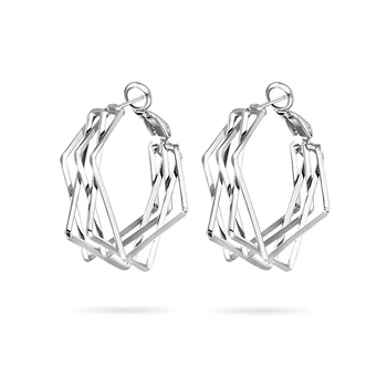 

Earrings costume jewelery alloy from the Spanish brand MAGIA DE GAMA Barcelona.