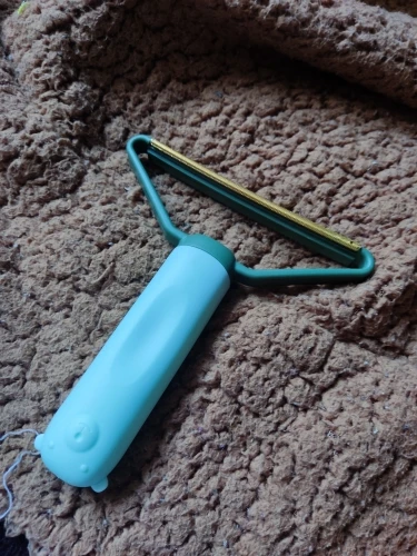 Attachment image review on Pet brush - Pet Hair Remover