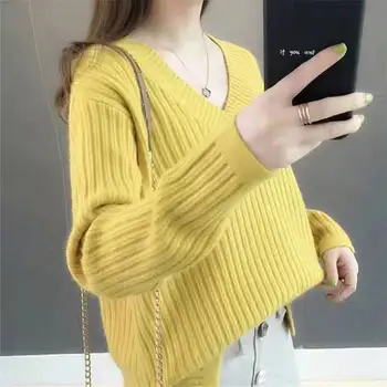 

Women Fashion V-neck Knitted Sweater Casual Korean Version Lazy Wind Fries Knit Loose Pullovers Solid Color Sweater Spring New