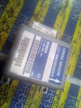 

8A0959655K 0285001151 Switchboard Airbag Audi A8 (d2) *