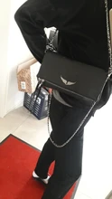 Alas decoradas bolso de un solo hombro de mujer casual moda desenfadada dos cadenas Bolsa Bandolera bolsos de cuero