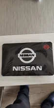 Almohadilla antideslizante con logotipo de coche, soporte para teléfono, estera antideslizante para Nissan Nismo x-trail Almera Qashqai Tiida Teana Juke Micra, 1 unidad