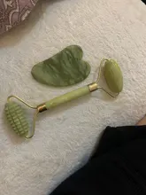 Rodillo masajeador Facial de piedra de Jade Natural, conjunto de rascador de Gua Sha verde, herramientas adelgazantes de belleza, 2 unidades