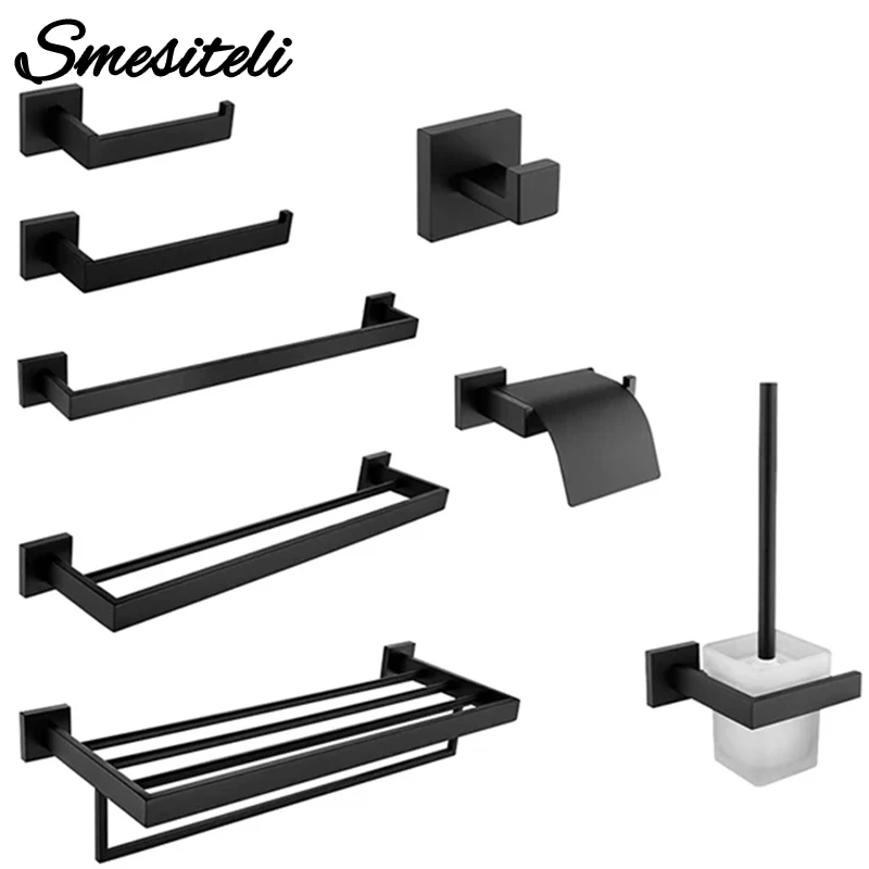 Set Accessori Bagno 4 Pezzi Bianco: Portasciugamani 61 Cm, Anello, Porta Rotolo E Gancio, In Metallo Antiruggine