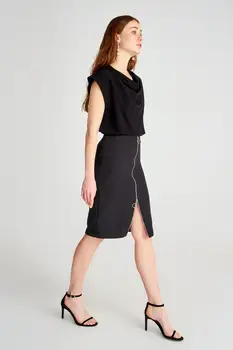 

Trendyol Zip Detail Skirt TWOSS20ET0427