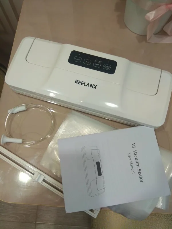 Отзыв о товаре Автоматический вакуумный упаковщик REELANX V1, 140 Вт, с 15 пакетами в комплекте от пользователя V***m