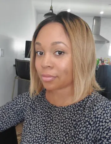 Brazilian Straight Ombre Lace Frontal 13x4 Wig photo review