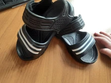 Zapatos de verano para niños y niñas, sandalias informales de Punta cerrada para playa y piscina, zapatillas planas sin cordones