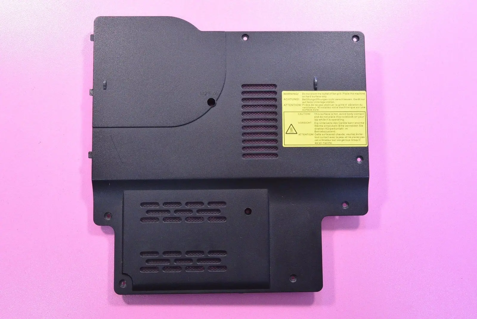 Fujitsu Siemens Amilo Pa2548 крышка закрывающая оперативную память 80-41272-00 | Компьютеры и офис