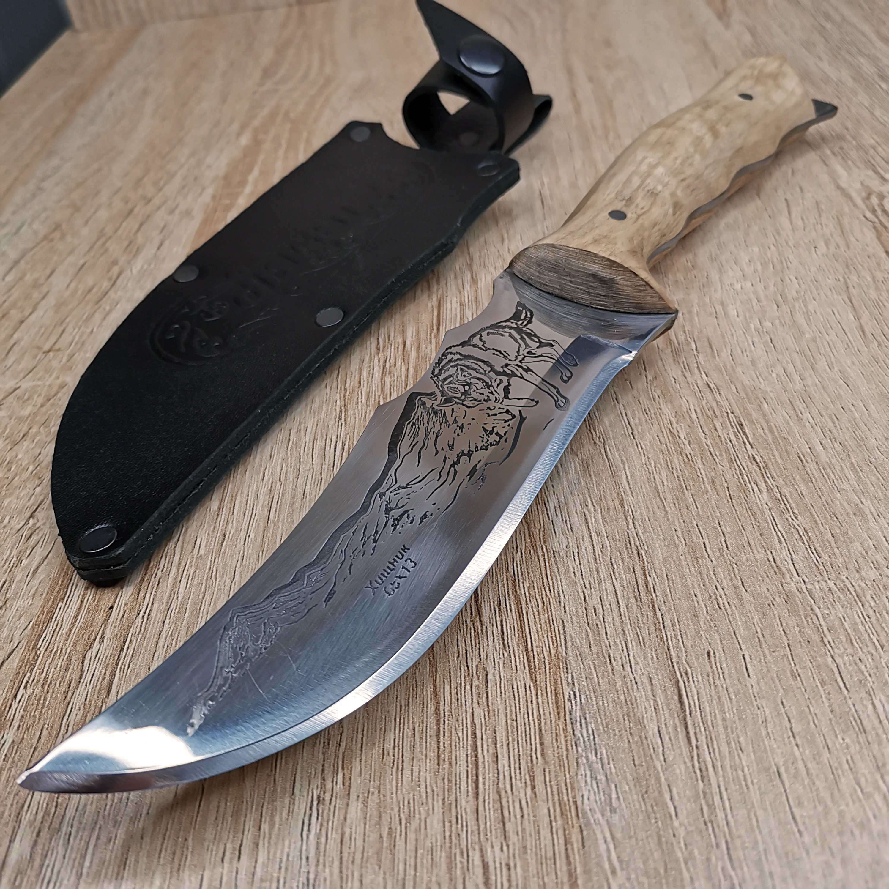 Нож охотничий "ХИЩНИК". С кабурой из натуральной кожи. походный 65 стали
