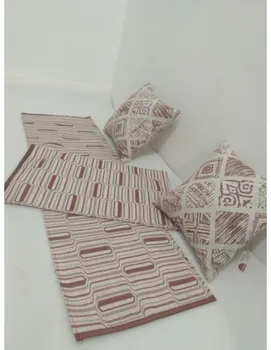 

SET OF TWO MATS FOR TABLE 1,20X70