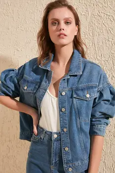 

Trendyol Button Balloon Sleeve Denim Jacket TWOSS20CE0107