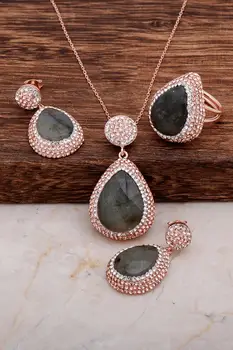 

Agate Stone Rose Silver Set 2006Hand Made Silver Jewellery Set