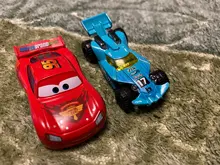 Disney-Set de figuras de la película Cars 3 de metal, juguete de modelo de coche, a escala 1:55, con diseño de relámpago McQueen, Jackson, Mack, tío Truck, regalo para para cumpleaños