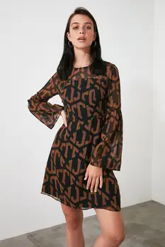

Trendyol Sleeve Detail Dress TWOAW21EL1739