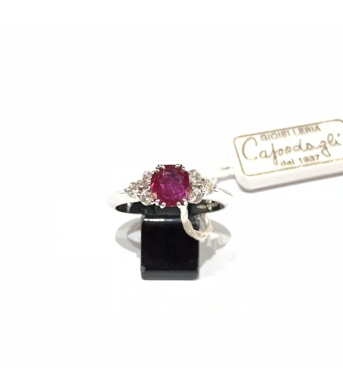Объектив Кольцо из Белого Золота Рубин 0, 94CT и бриллиантами