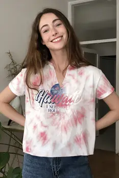 

Trendyol Tie Dye Printed Semifitted Knitted T-Shirt TWOSS20TS1916