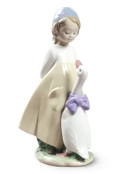 

NAO Figure My Friend Oca. Sculpture Decoration Animals. Oca Porcelain