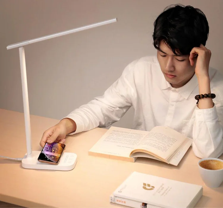 Настольная лампа с беспроводной зарядкой Baseus Lett wireless charging folding desk lamp CN ACLT-A02(Белый